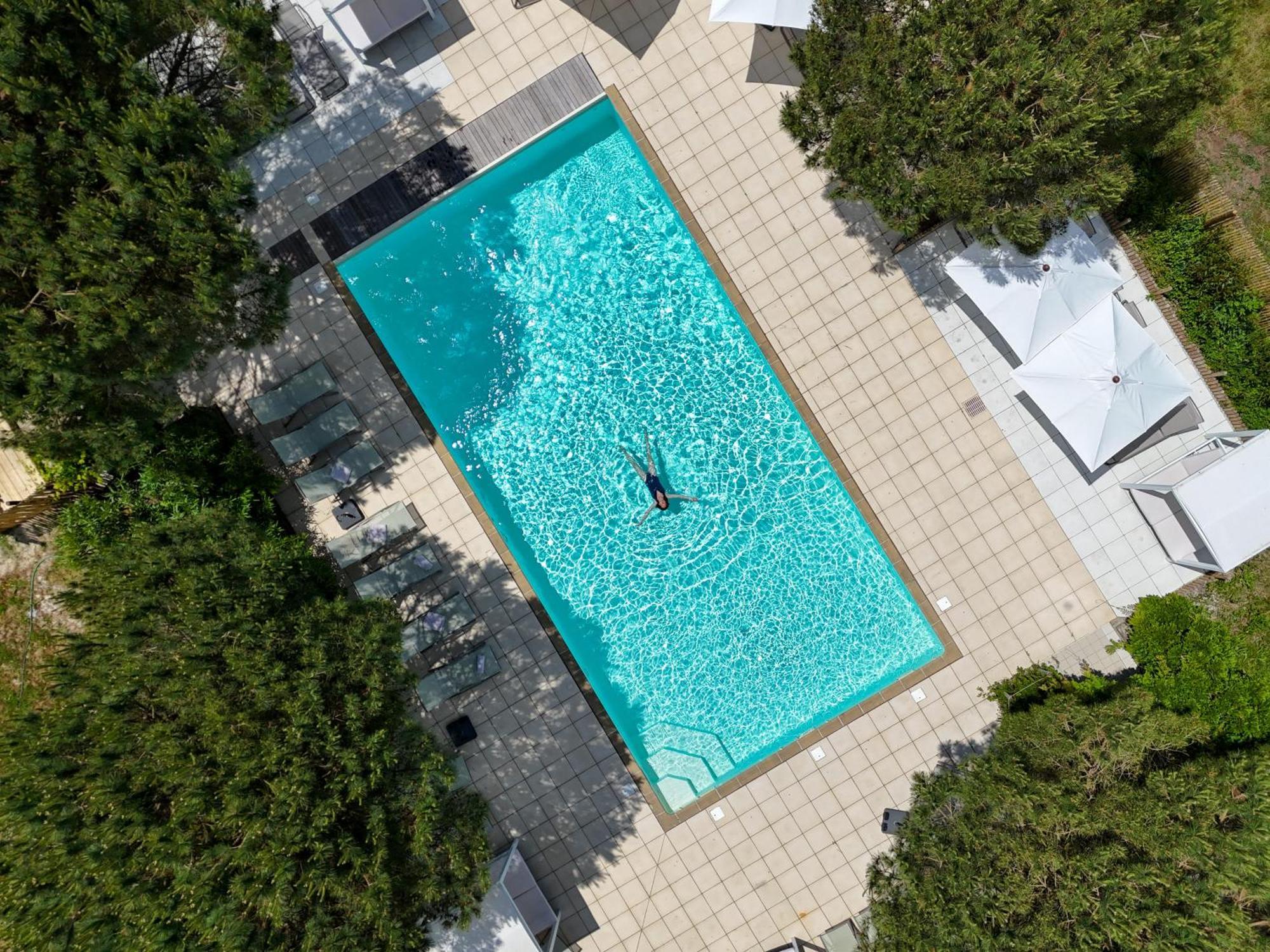 Hotel Éco-Domaine La Fontaine Pornic Esterno foto
