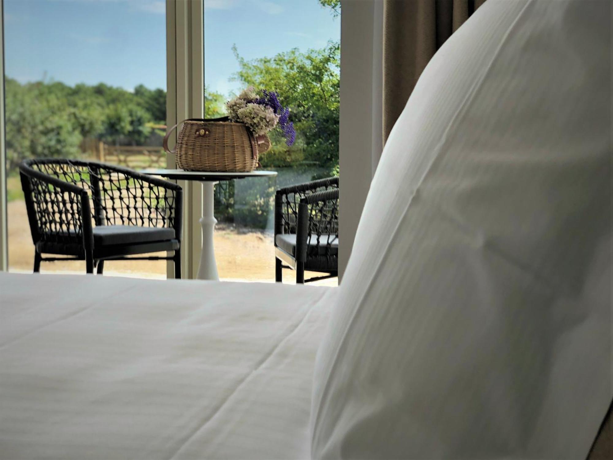 Hotel Éco-Domaine La Fontaine Pornic Esterno foto