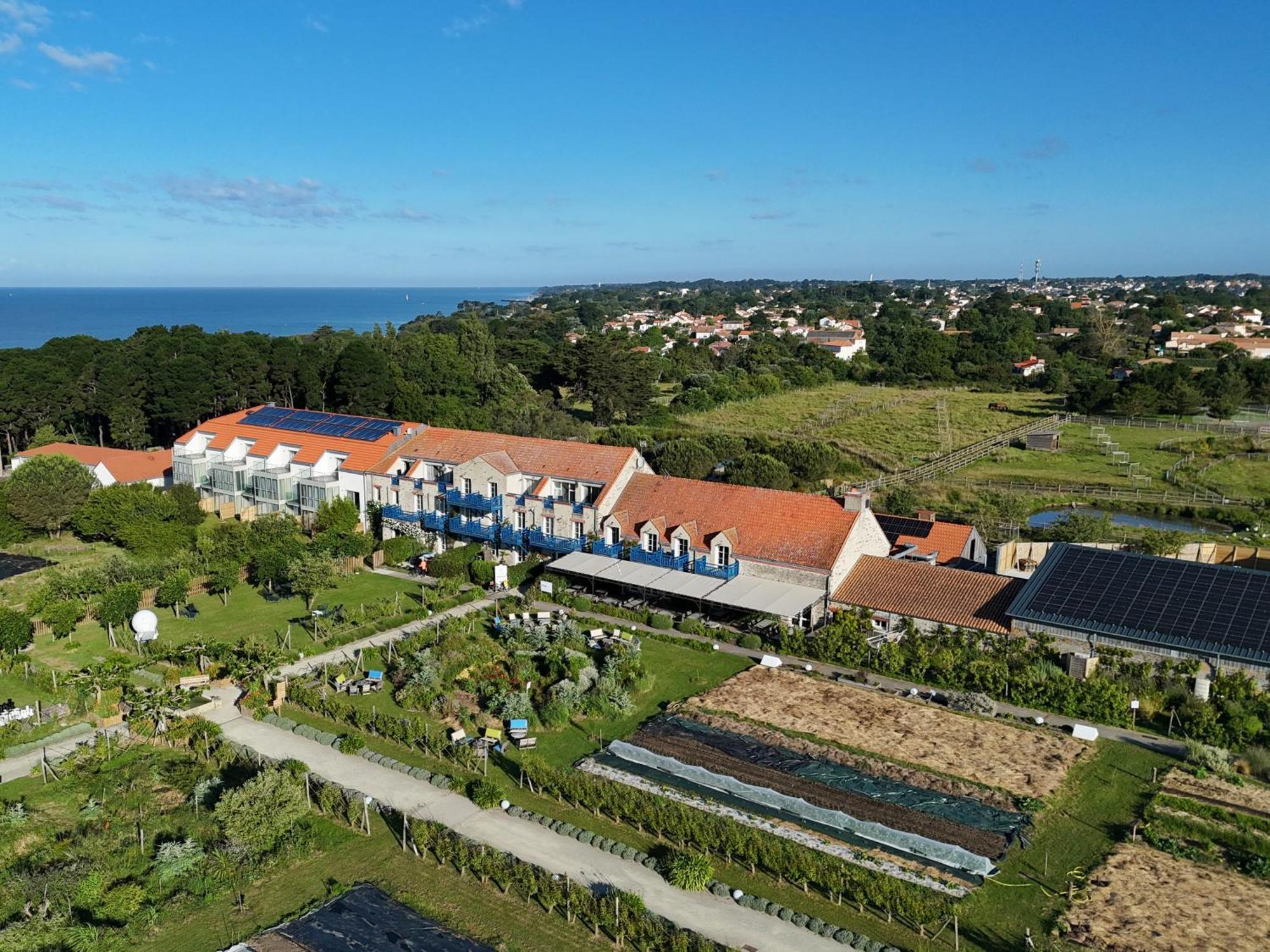 Hotel Éco-Domaine La Fontaine Pornic Esterno foto