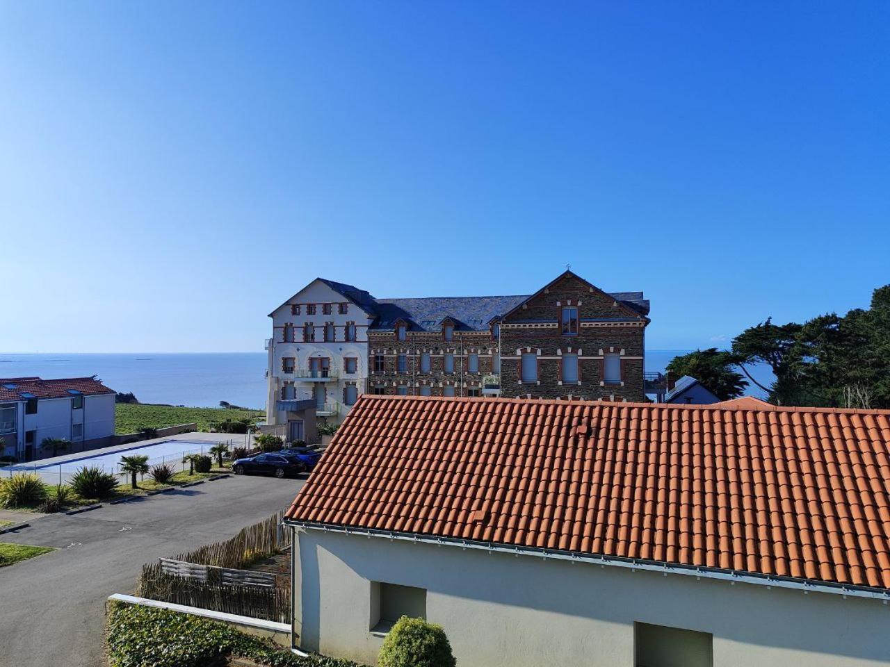 Hotel Éco-Domaine La Fontaine Pornic Esterno foto